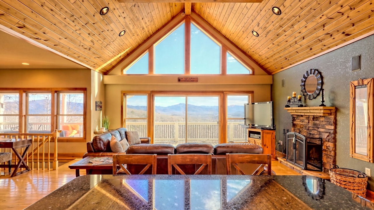 Photo of Livingroom in Hayesville