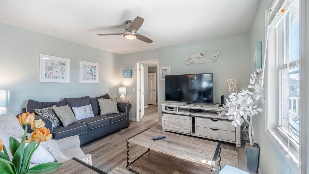 Photo of Livingroom in Yaupon Beach