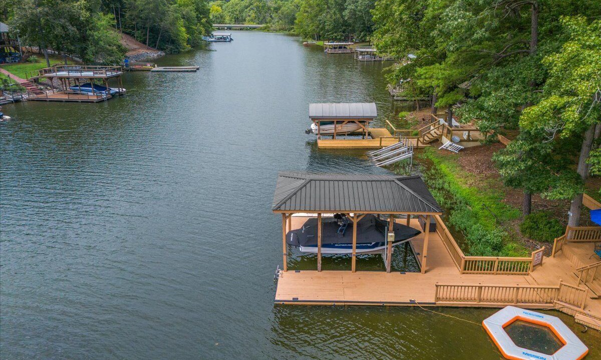 Photo of Outdoor in New London