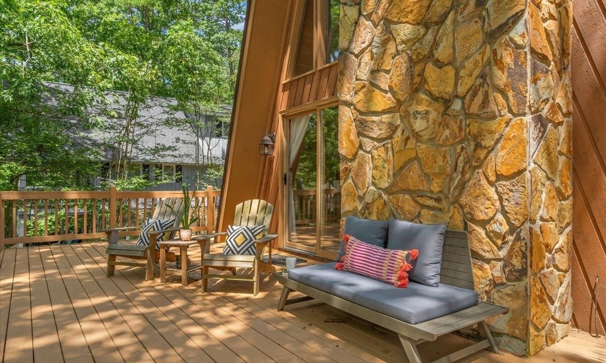 Photo of Patio Balcony in New London