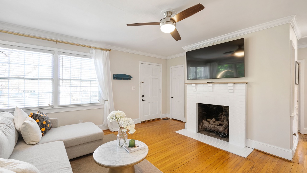 Photo of Livingroom in Raleigh