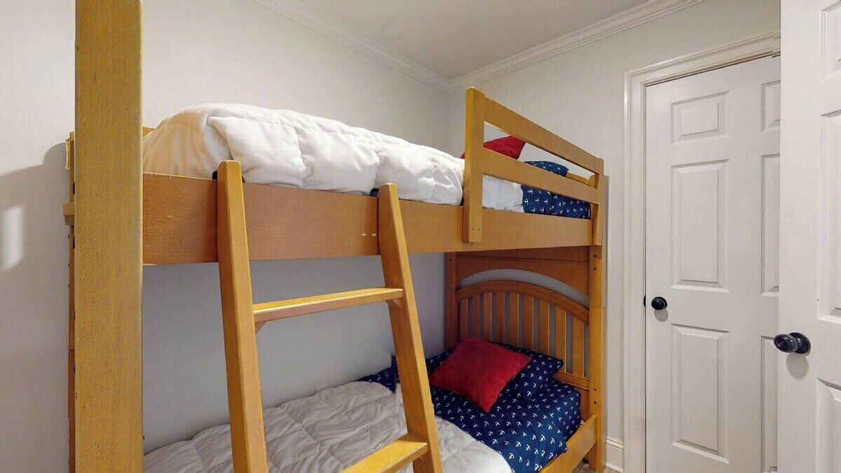 Photo of Bedroom in Bald Head Island
