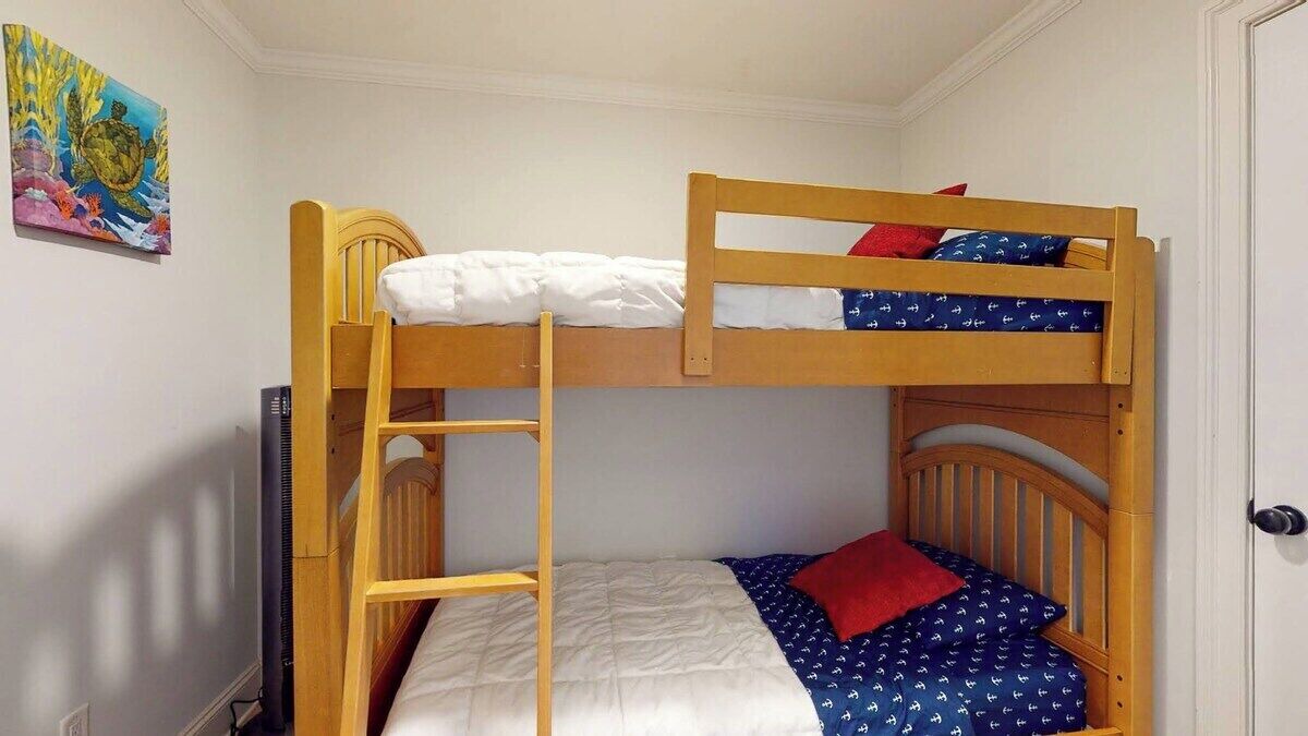 Photo of Bedroom in Bald Head Island