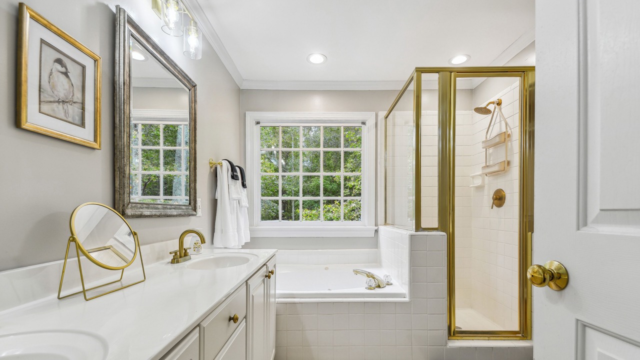 Photo of Bathroom in Clayton