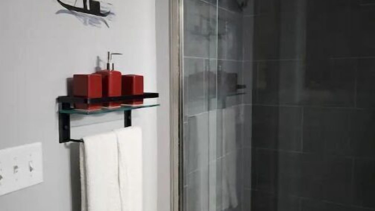 Photo of Bathroom in Kannapolis
