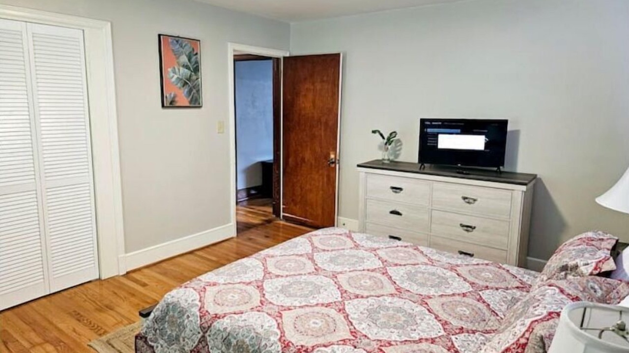 Photo of Bedroom in Burlington