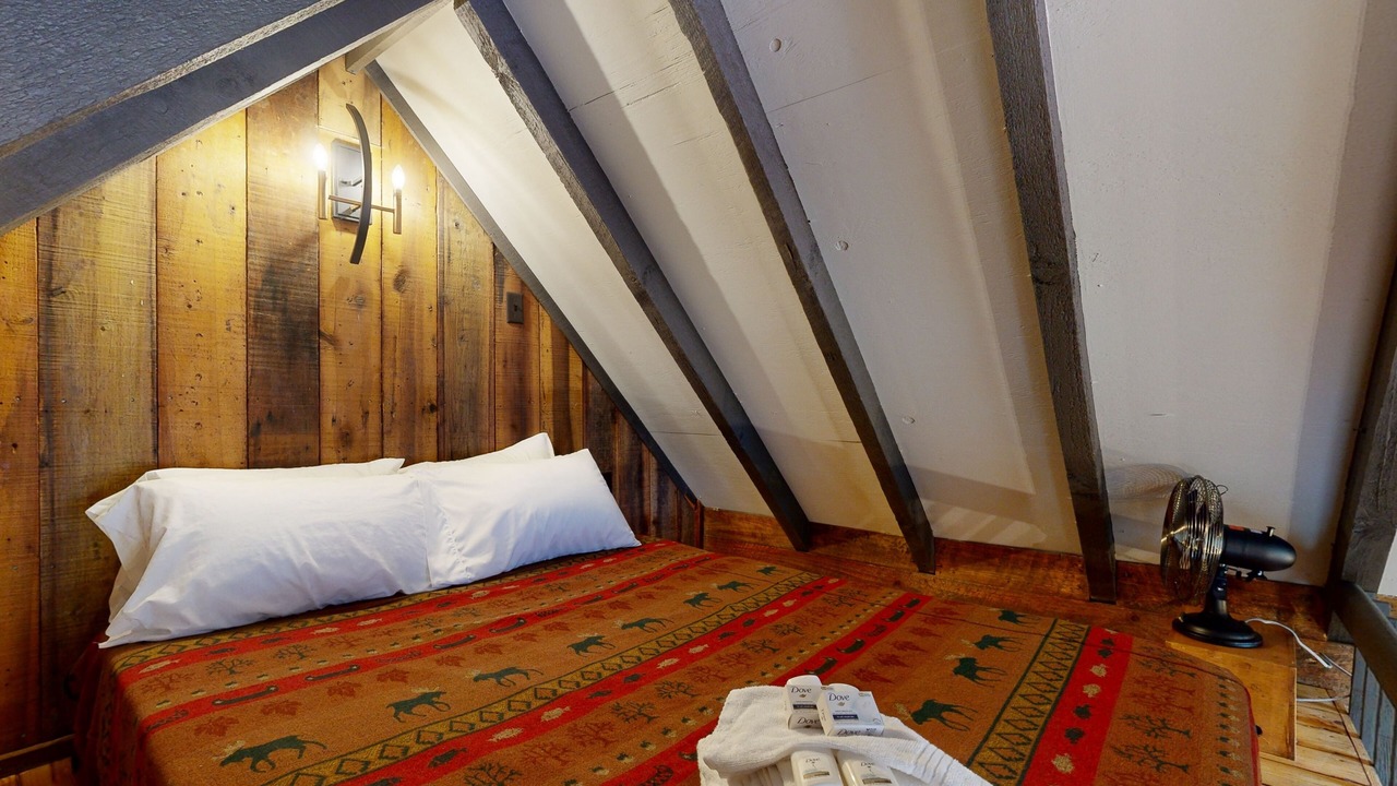 Photo of Bedroom in Canton