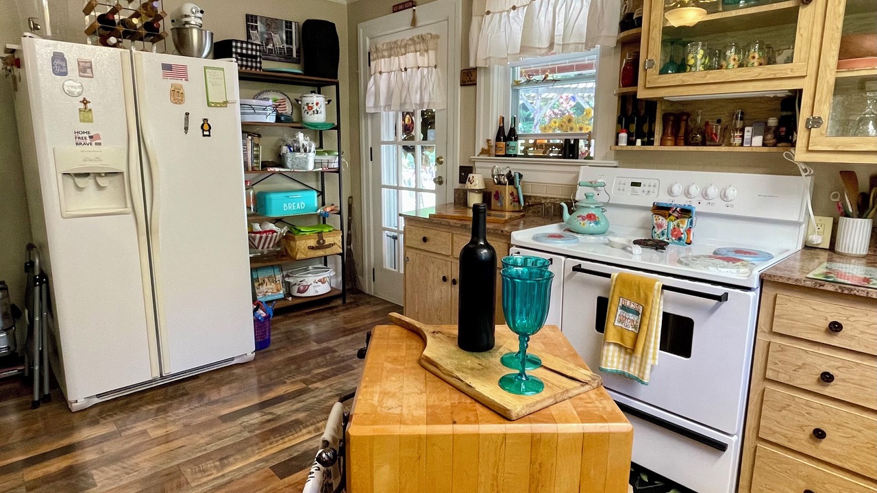 Photo of Kitchen in Creston