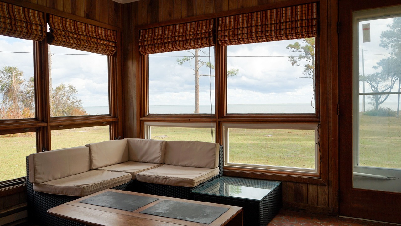 Photo of Livingroom in Carteret County