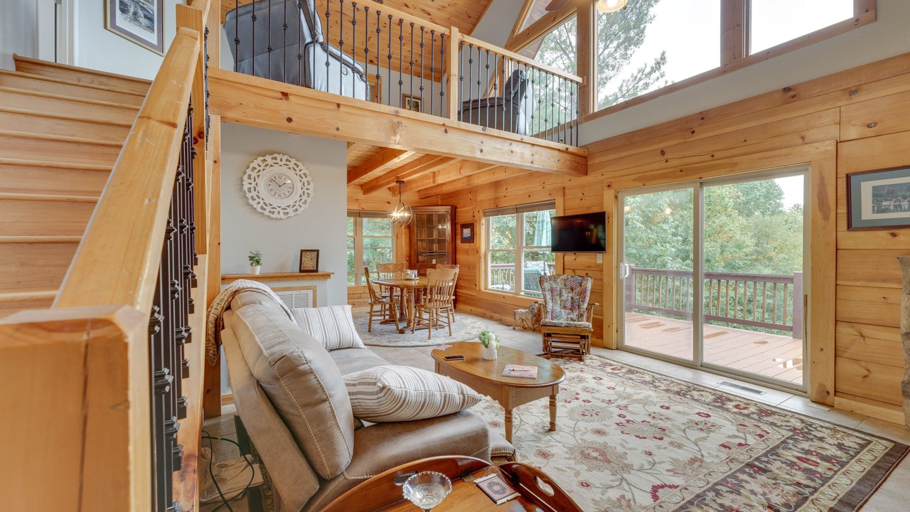 Photo of Livingroom in Bostic