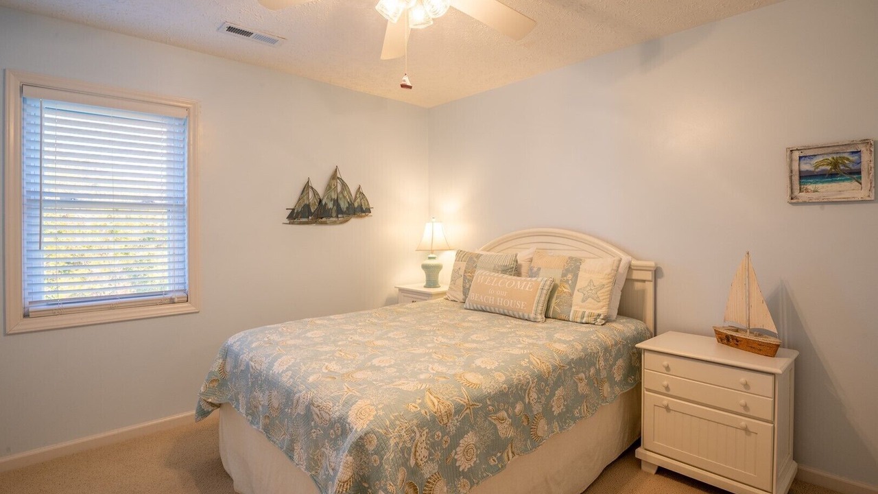 Photo of Bedroom in Kure Beach
