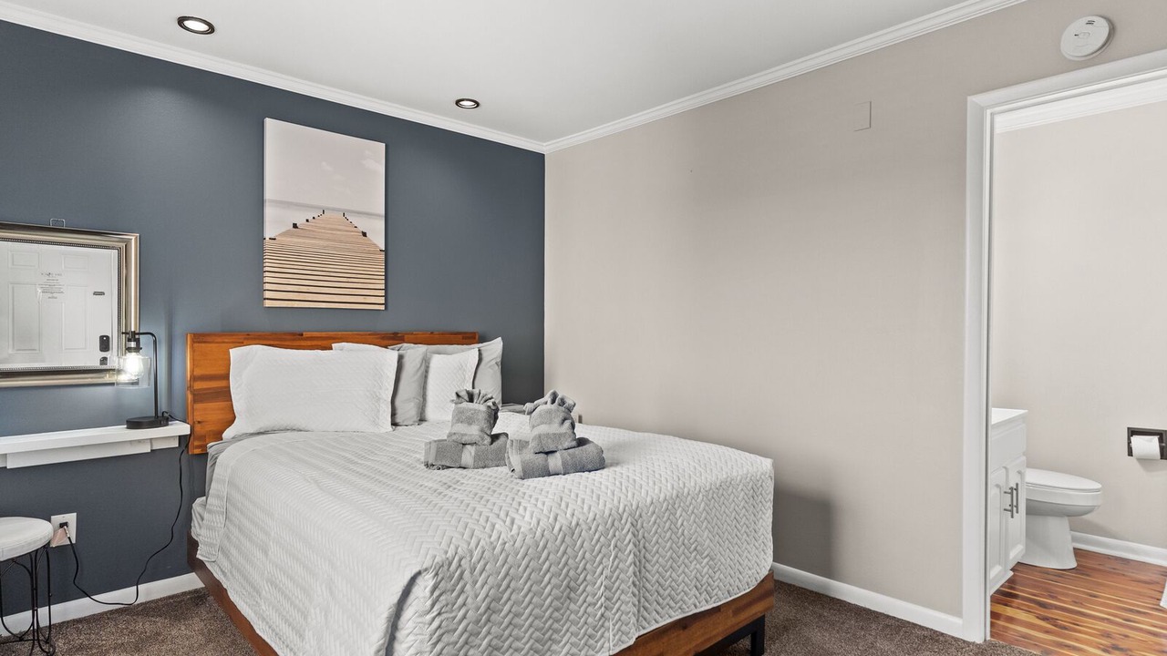 Photo of Bedroom in Carolina Beach