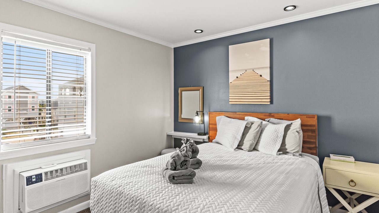 Photo of Bedroom in Carolina Beach