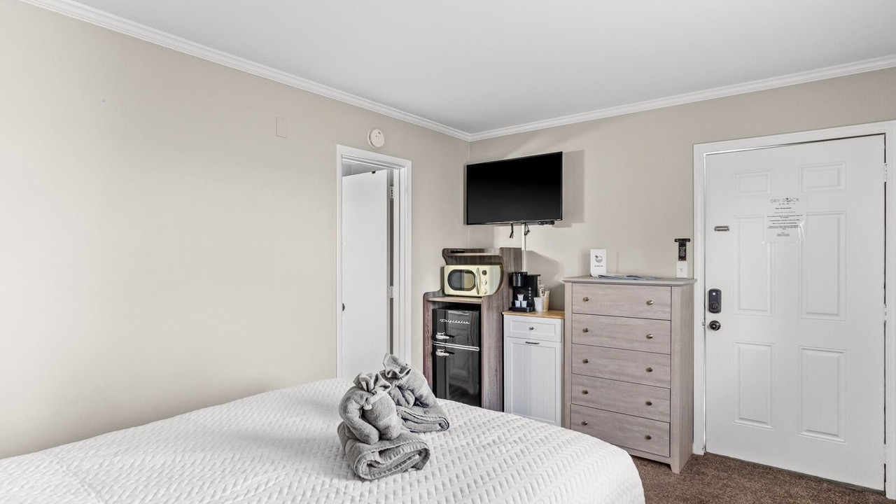 Photo of Bedroom in Carolina Beach