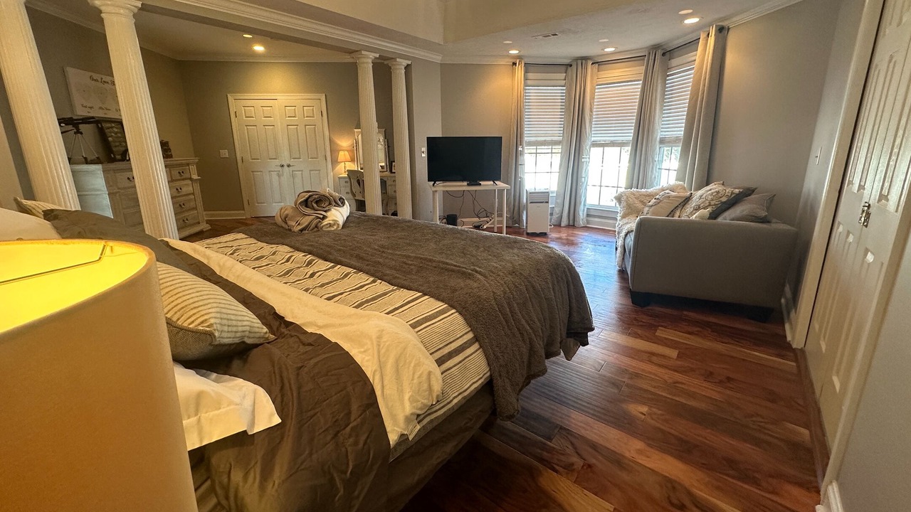 Photo of Bedroom in Parkton