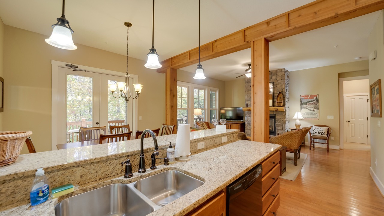 Photo of Kitchen in Bear Lake Reserve