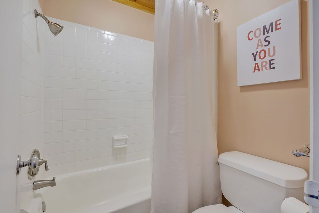 Photo of Bathroom in Carolina Beach