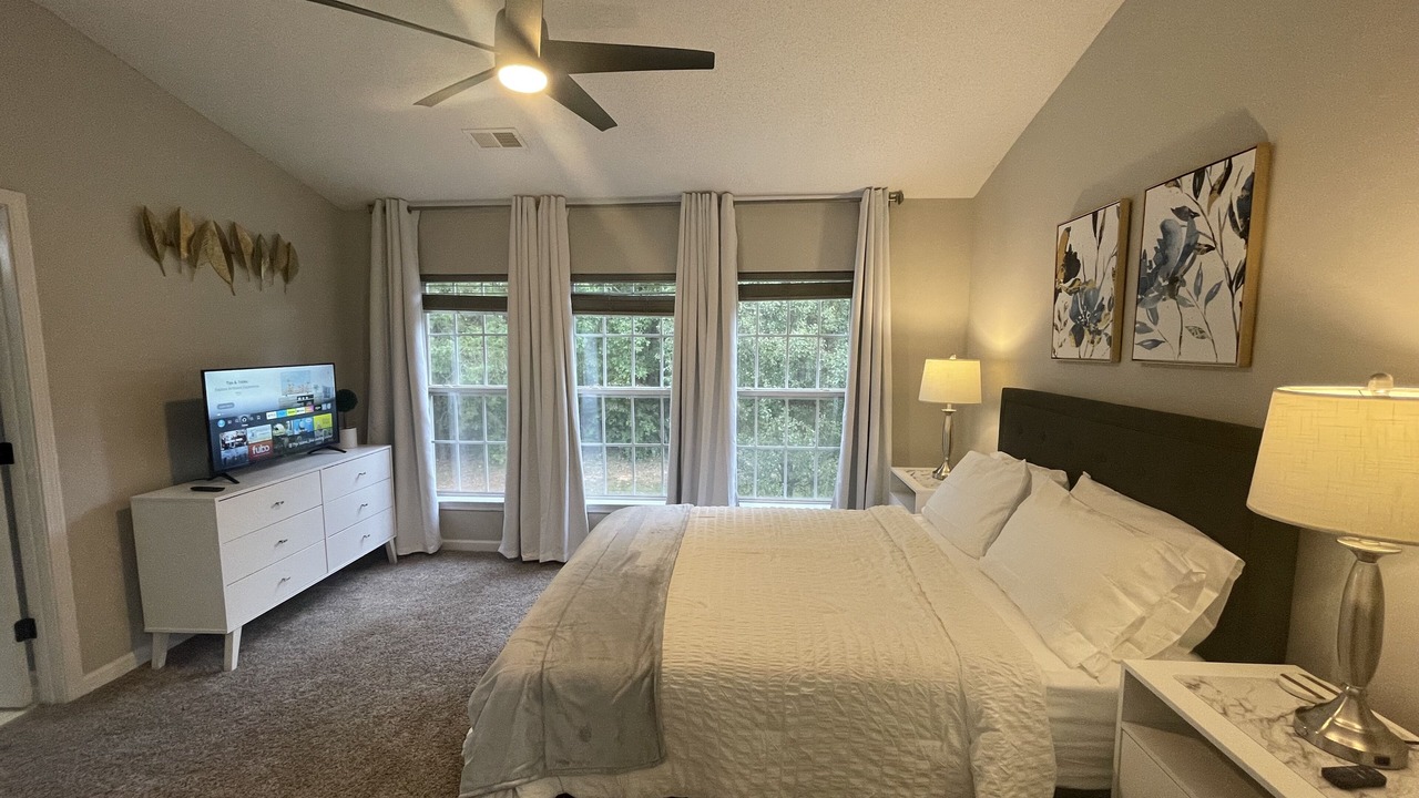 Photo of Bedroom in Deep River
