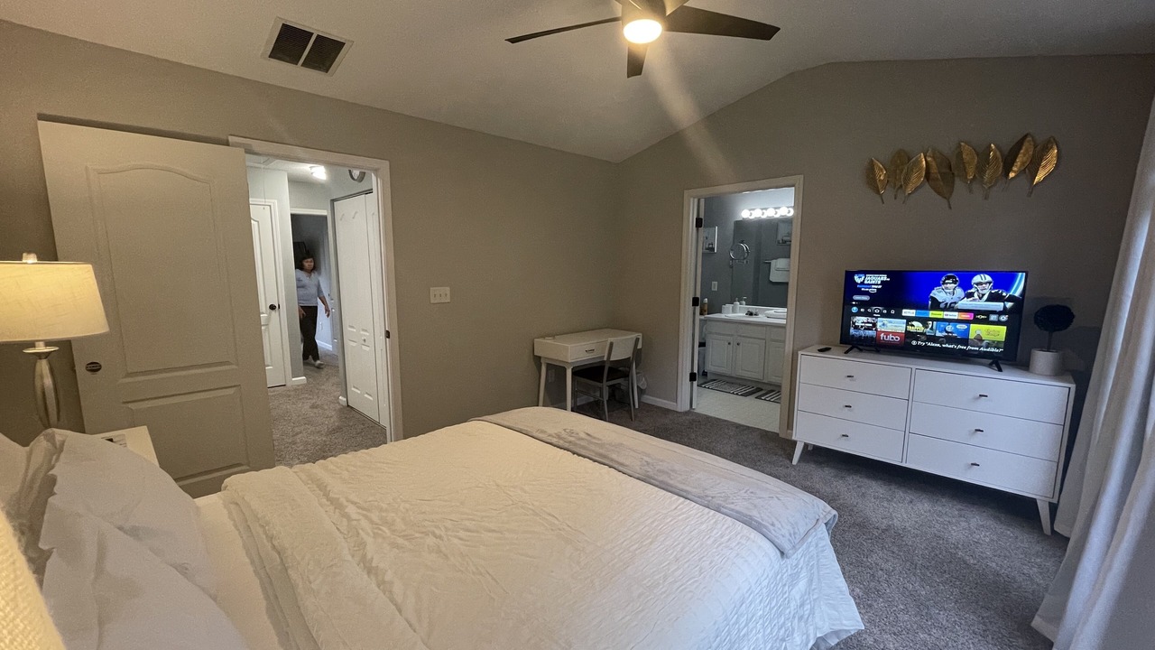 Photo of Bedroom in Deep River
