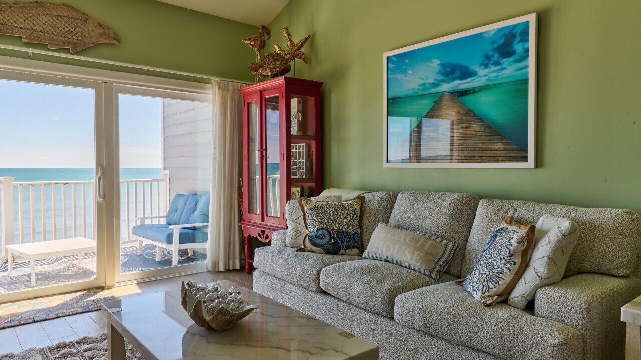 Photo of Livingroom in Indian Beach