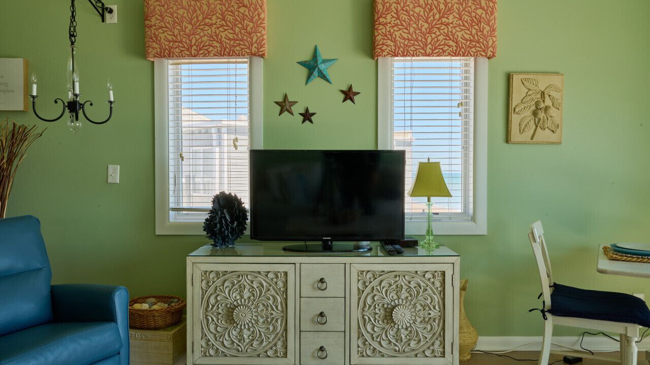 Photo of Livingroom in Indian Beach