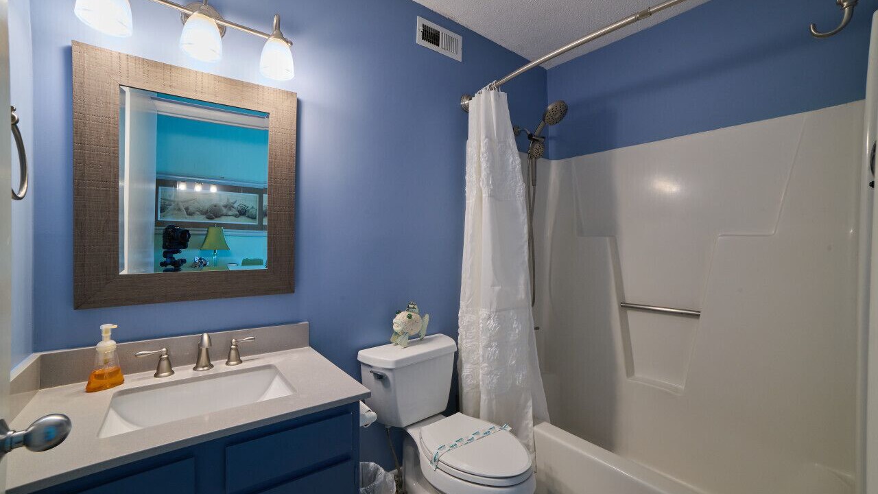 Photo of Bathroom in Indian Beach
