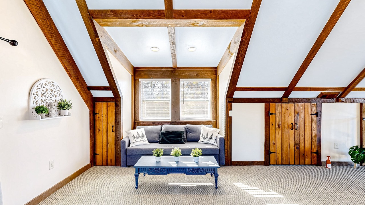 Photo of Livingroom in Nebo