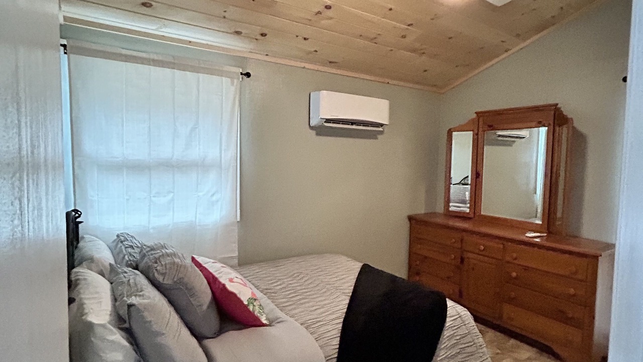 Photo of Bedroom in Colington Harbour