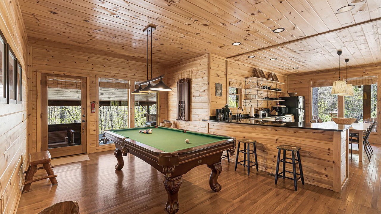 Photo of Bedroom in Bryson City