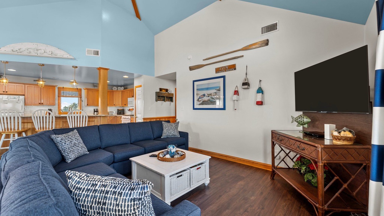 Photo of Livingroom in Avon
