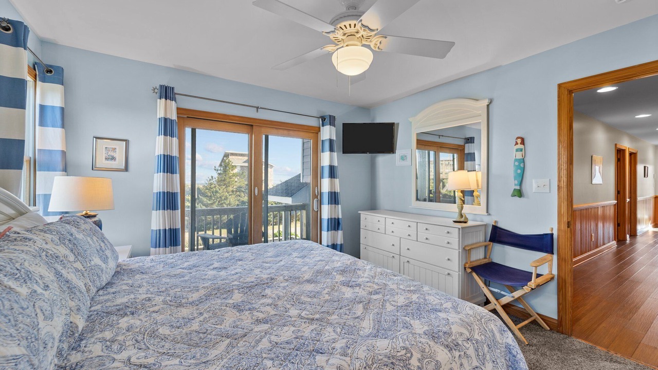 Photo of Bedroom in Avon