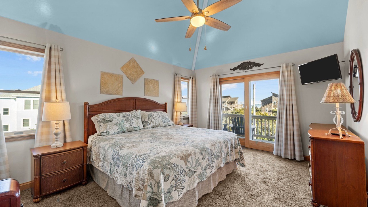 Photo of Bedroom in Avon