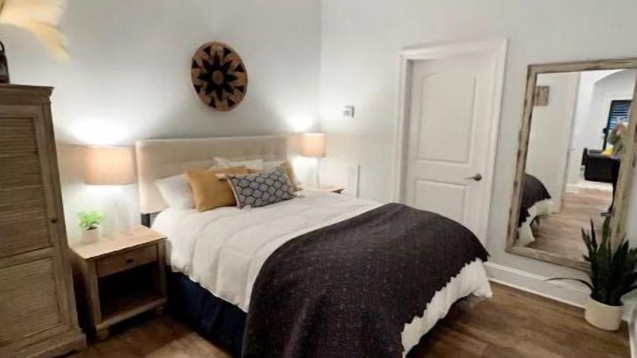 Photo of Bedroom in Garner