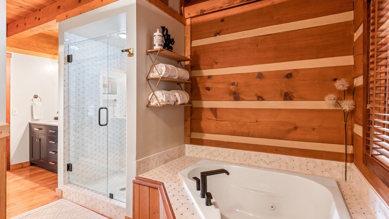 Photo of Bathroom in Sapphire