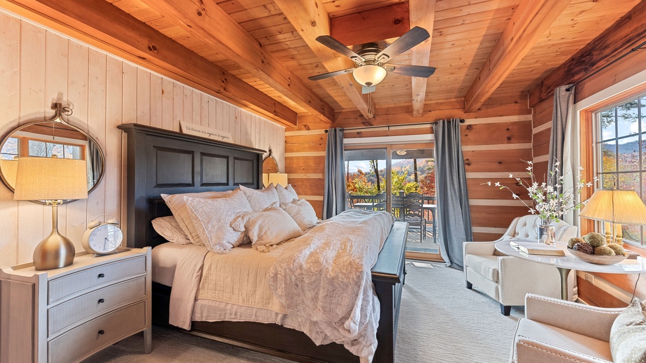 Photo of Bedroom in Sapphire