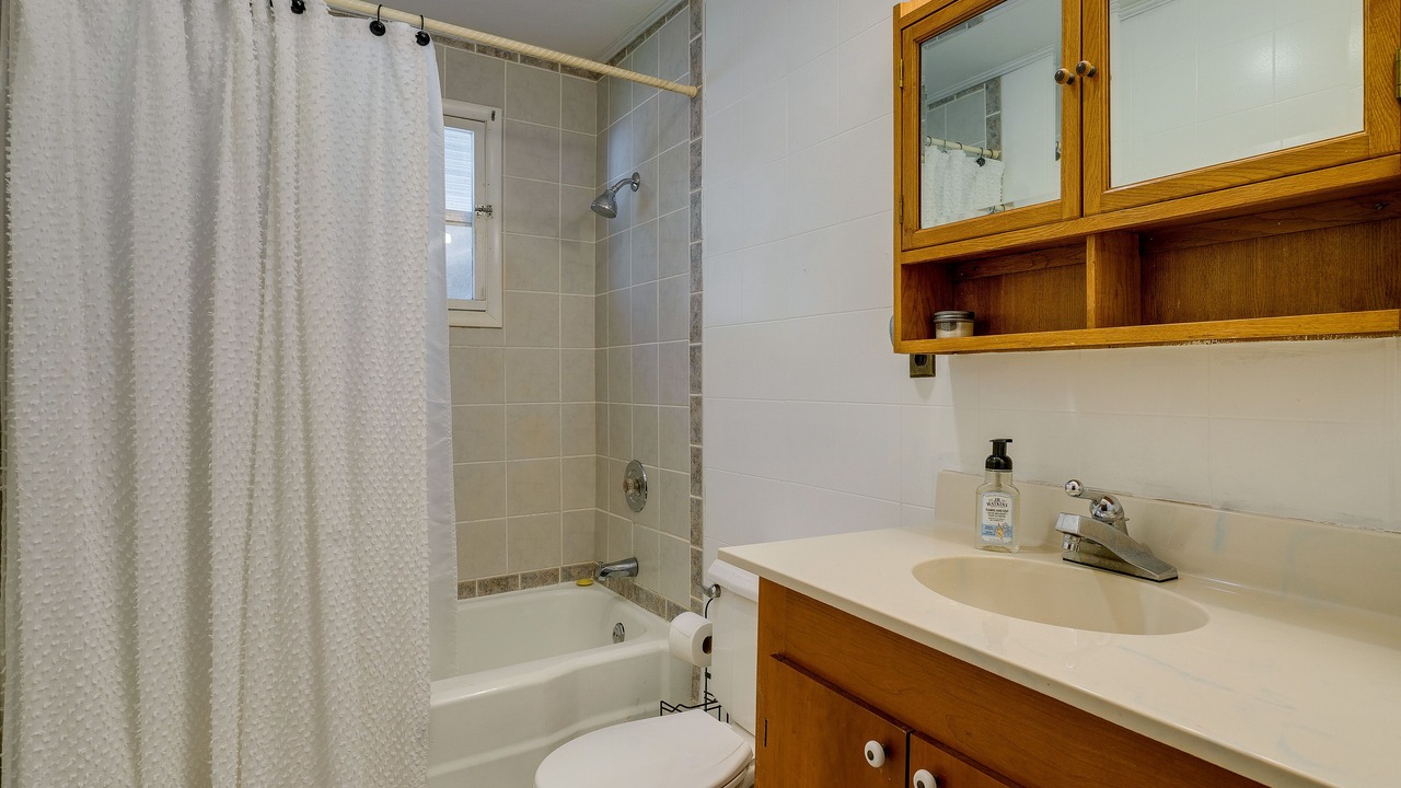 Photo of Bathroom in Kyle