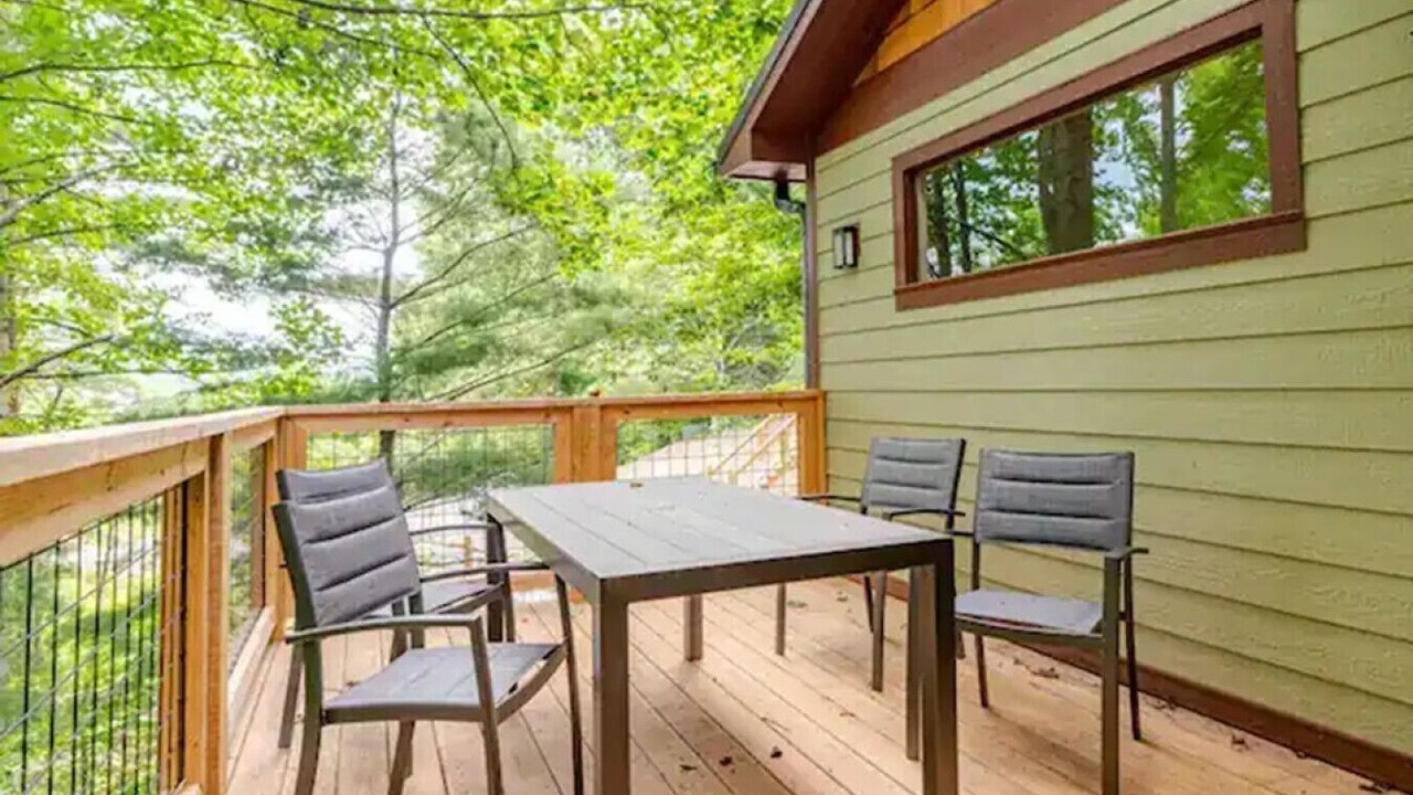 Photo of Outdoor in Marshall