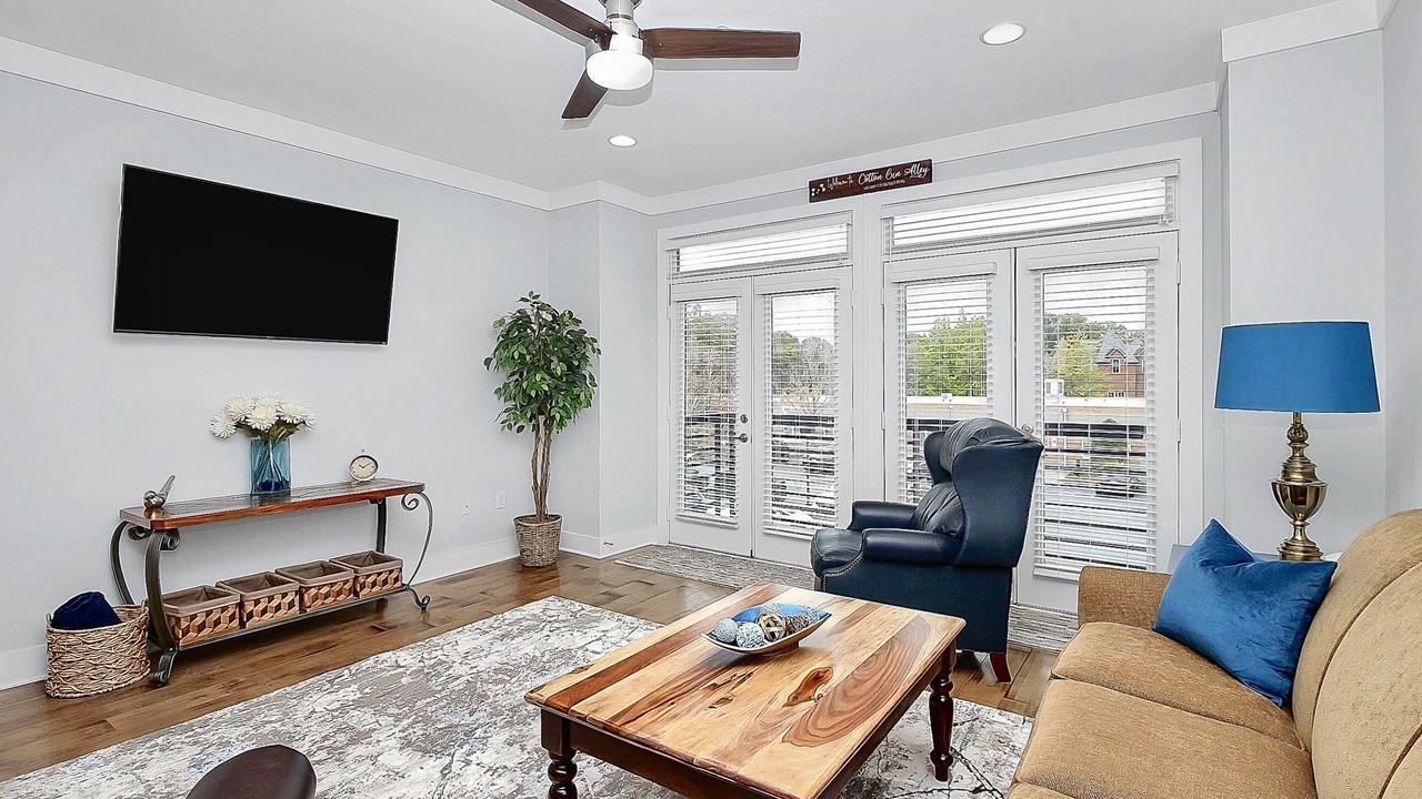 Photo of Livingroom in Davidson