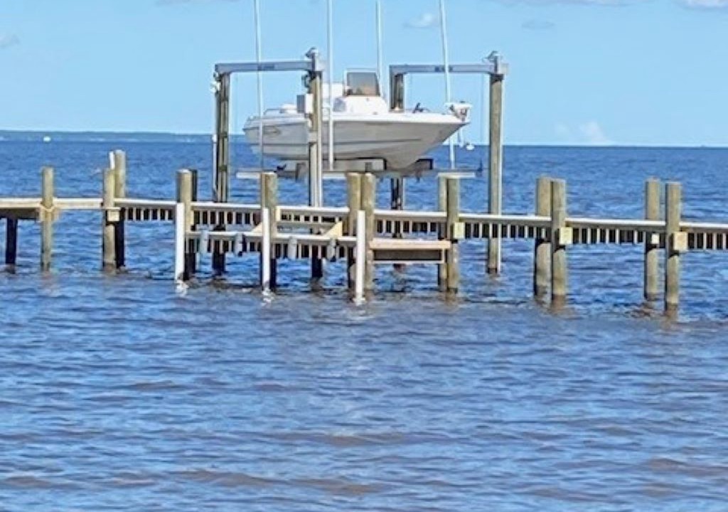 Photo of Others in James City