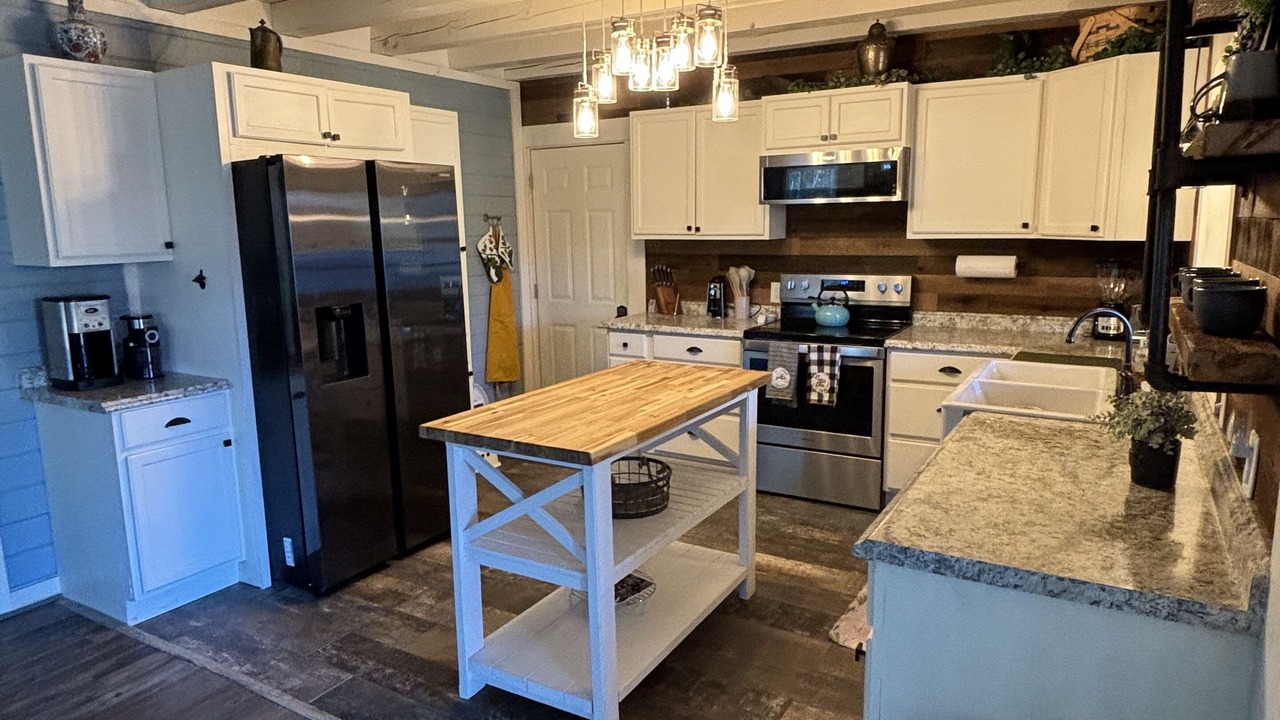Photo of Kitchen in Maggie Valley