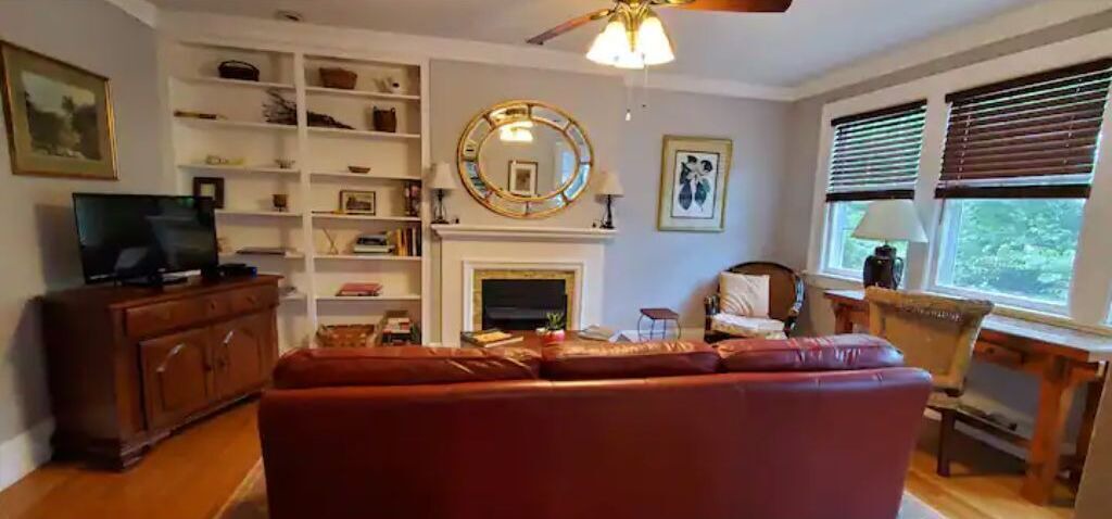 Photo of Livingroom in Grove Park- Sunset