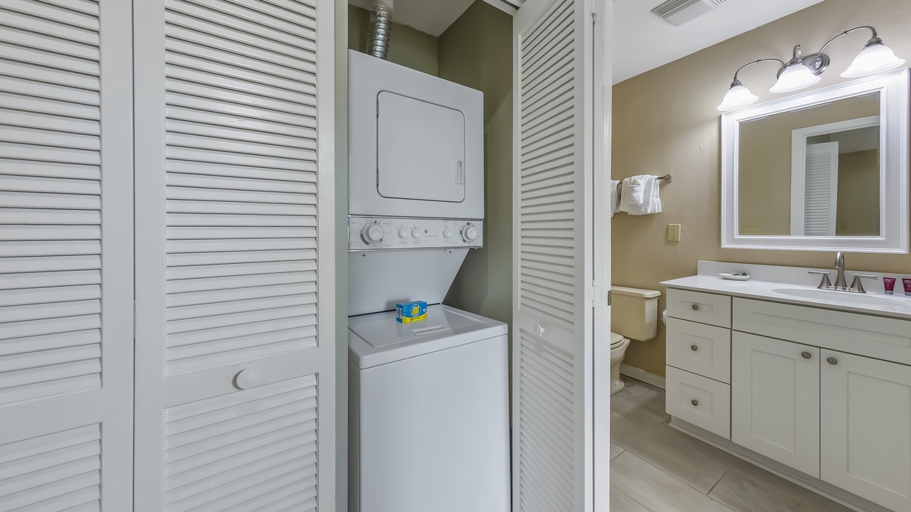 Photo of Bathroom in Fairfield Harbour