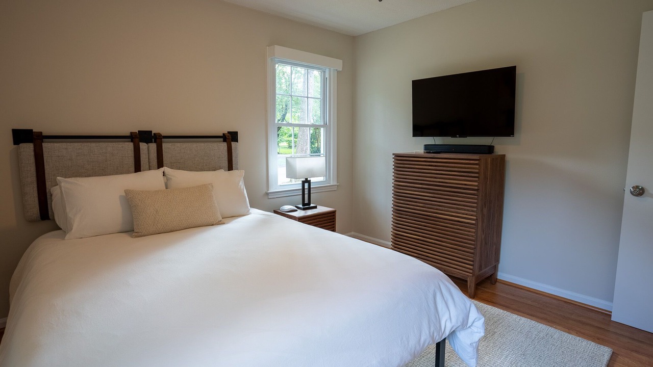 Photo of Bedroom in Northeast Raleigh