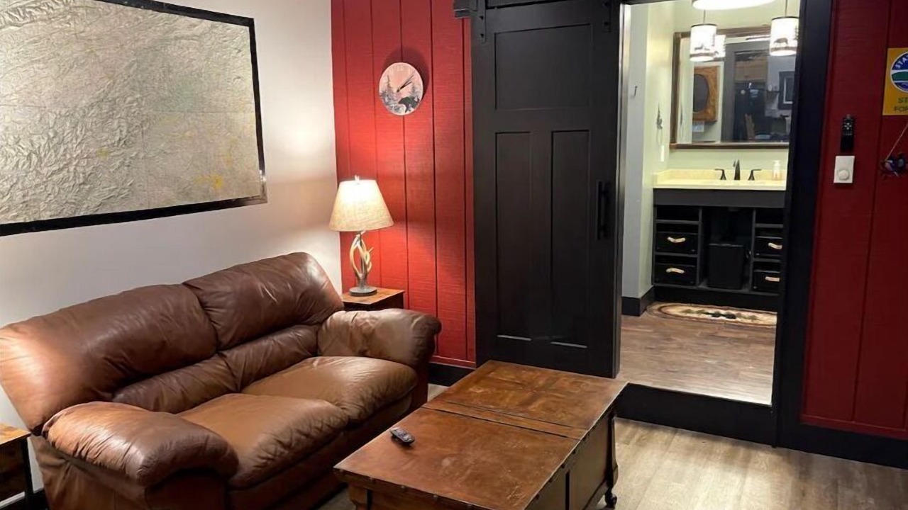 Photo of Livingroom in Altamont
