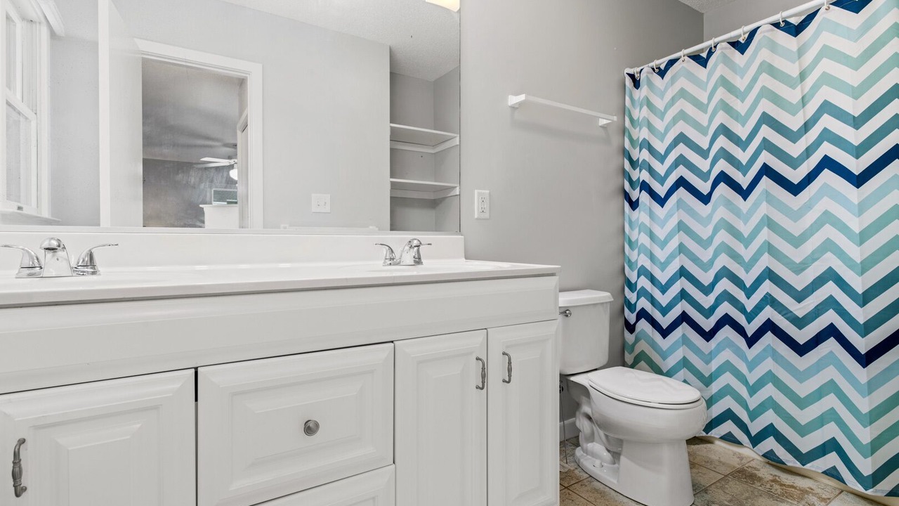 Photo of Bathroom in Ocean Sands