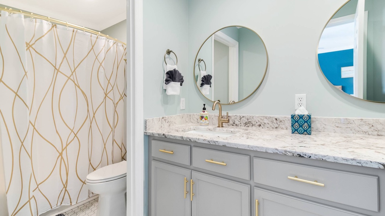 Photo of Bathroom in St. James