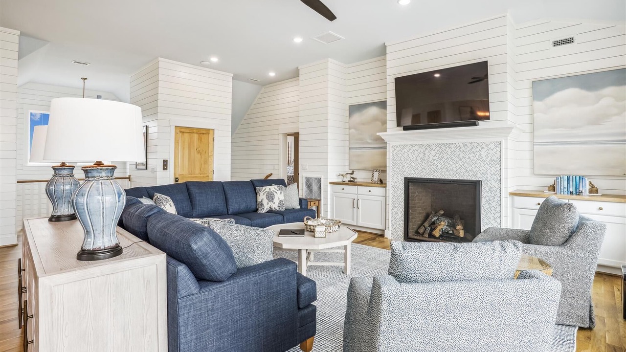 Photo of Bedroom in Pine Island