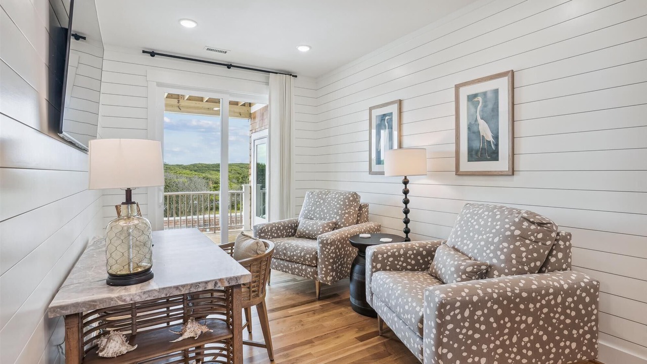 Photo of Bedroom in Pine Island