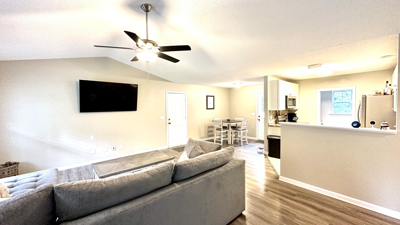 Photo of Livingroom in Troutman