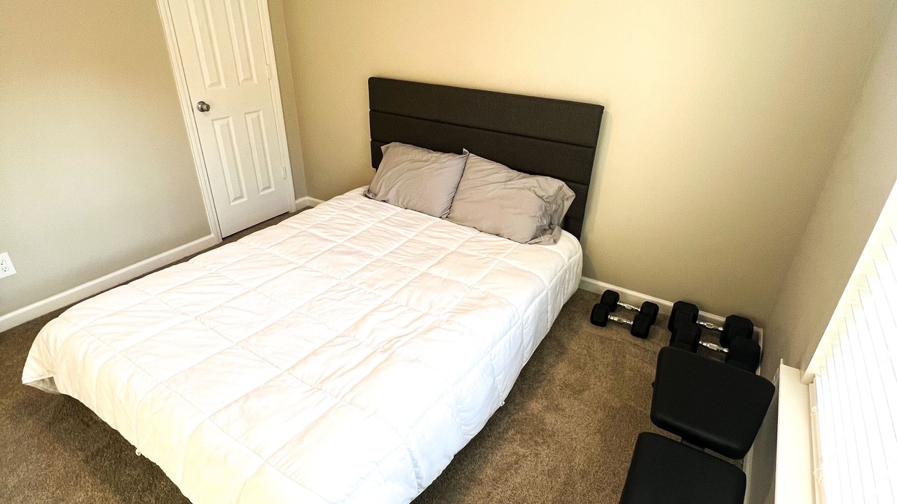 Photo of Bedroom in Troutman